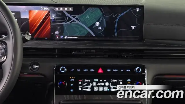 Genesis GV80 2025 — Photo 18/20