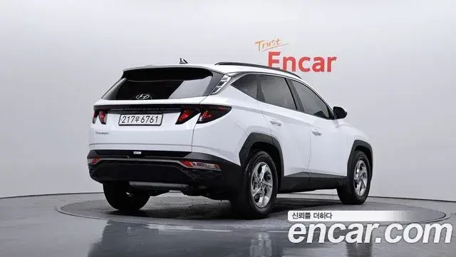 Hyundai Tucson Hybrid 2021 — Photo 13/20