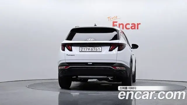 Hyundai Tucson Hybrid 2021 — Photo 6/20