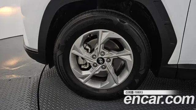 Hyundai Tucson Hybrid 2021 — Photo 2/20