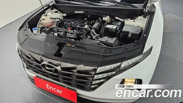 Hyundai Tucson Hybrid 2021 — Photo 10/20