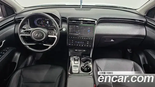 Hyundai Tucson Hybrid 2021 — Photo 9/20