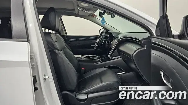Hyundai Tucson Hybrid 2021 — Photo 3/20