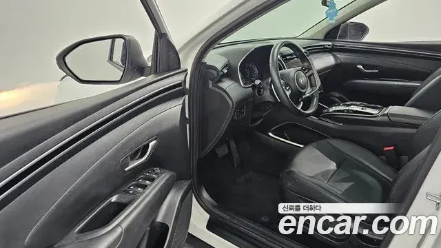 Hyundai Tucson Hybrid 2021 — Photo 19/20