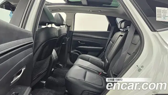 Hyundai Tucson Hybrid 2021 — Photo 14/20