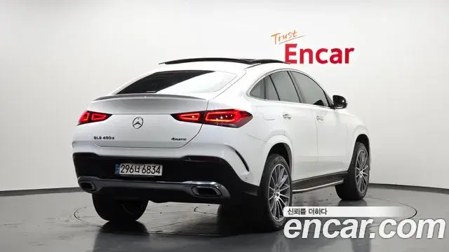 Mercedes-Benz GLE-Class 2023 — Şəkil 9/20