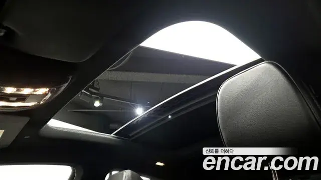 Mercedes-Benz GLE-Class 2023 — Şəkil 18/20