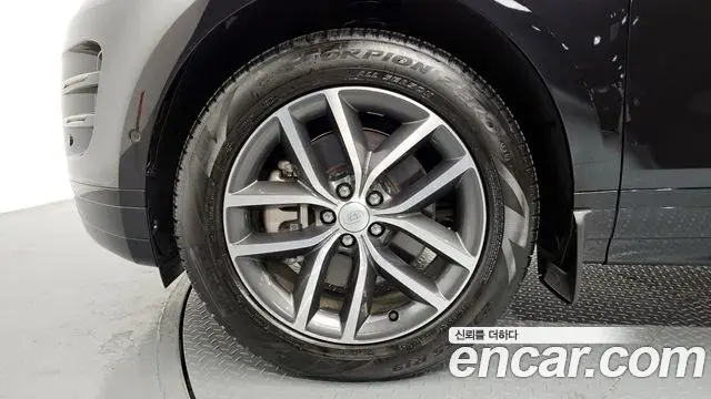Land Rover Range Rover Evoque 2025 — Photo 3/20