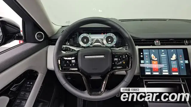 Land Rover Range Rover Evoque 2025 — Photo 10/20