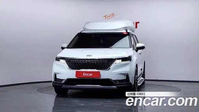 Kia Carnival 2020 — Фото 3/20