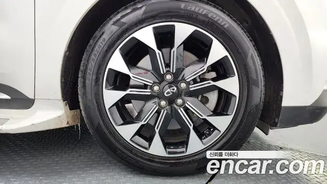 Kia Carnival 2020 — Фото 5/20