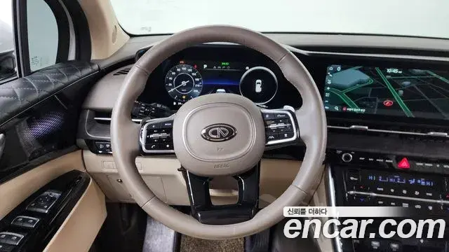 Kia Carnival 2020 — Фото 13/20