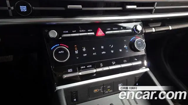 Hyundai Santa Fe 2023 — Şəkil 4/20