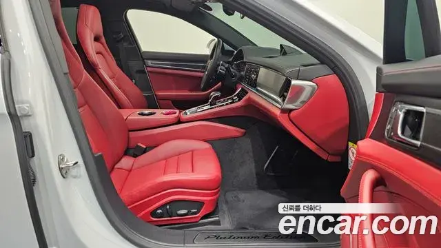 Porsche Panamera 2023 — Şəkil 1/20