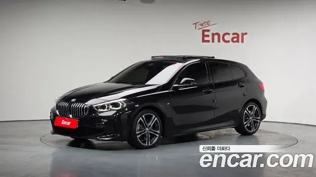 BMW 1 Series 2023 — ფოტო 11/20