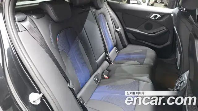 BMW 1 Series 2023 — ფოტო 3/20
