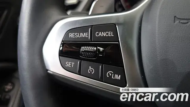 BMW 1 Series 2023 — ფოტო 12/20