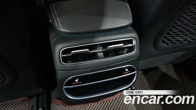 Genesis GV70 2022 — Photo 5/20