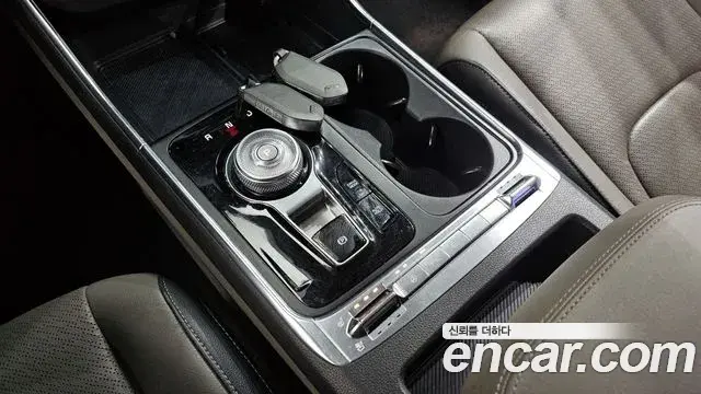 Kia Carnival 2024 — Şəkil 1/20