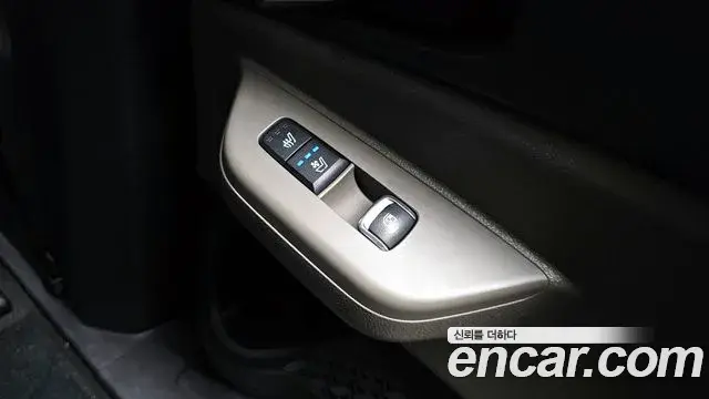Kia Carnival 2024 — Şəkil 19/20
