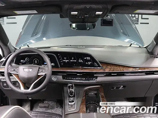 Cadillac Escalade 2021 — ფოტო 4/20