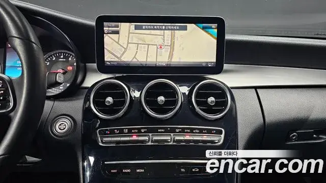 Mercedes-Benz C-Class 2019 — ფოტო 10/20