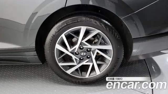 Hyundai Grandeur Hybrid 2022 — ფოტო 5/20