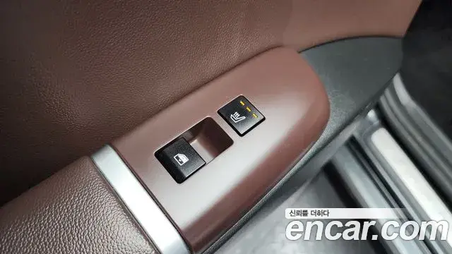Hyundai Grandeur Hybrid 2022 — ფოტო 9/20