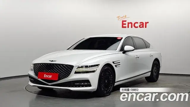 Genesis G80 2023 — ფოტო 13/20