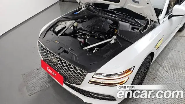 Genesis G80 2023 — ფოტო 8/20