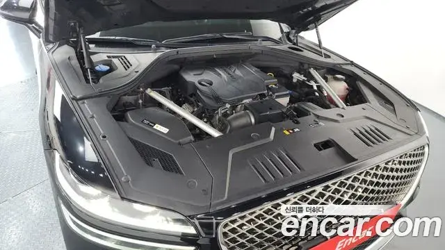 Genesis GV70 2021 — ფოტო 11/20
