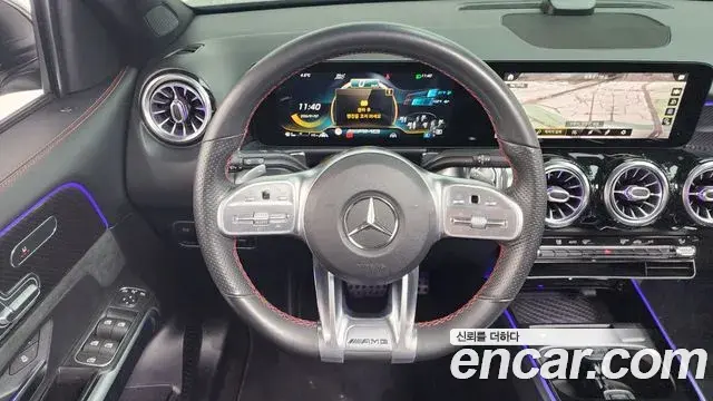 Mercedes-Benz GLB-Class 2021 — ფოტო 4/20