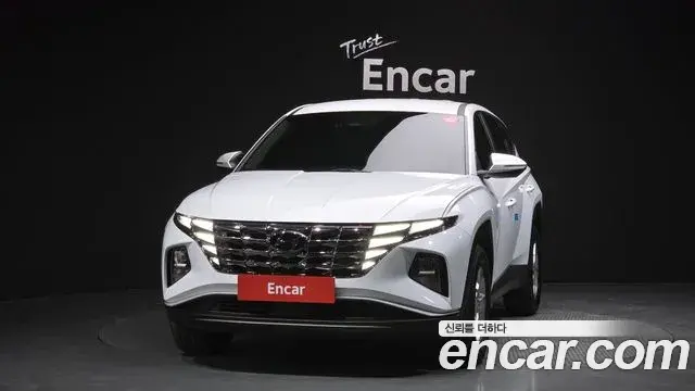 Hyundai Tucson Hybrid 2022 — ფოტო 9/20