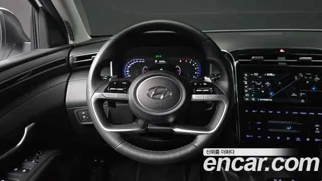Hyundai Tucson Hybrid 2022 — ფოტო 19/20
