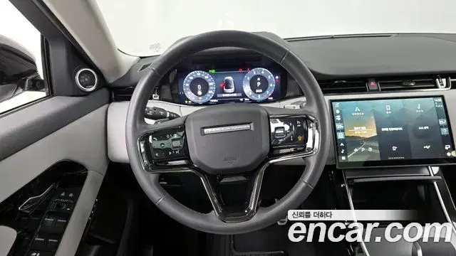 Land Rover Range Rover Evoque 2024 — Фото 13/20