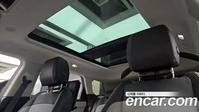Land Rover Range Rover Evoque 2024 — Фото 17/20
