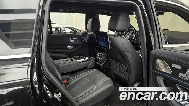 Mercedes-Benz GLS-Class 2024 — Photo 5/20