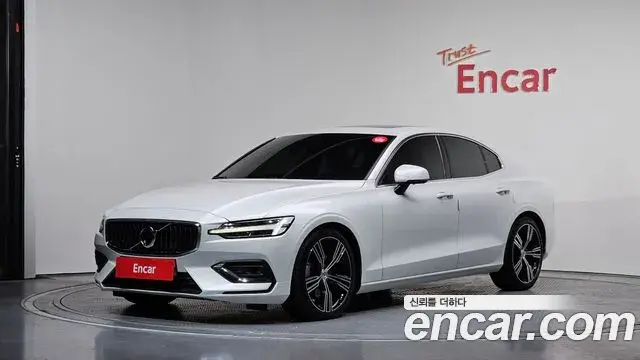 Volvo S60 2020 — Şəkil 2/20