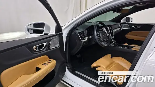 Volvo S60 2020 — Şəkil 20/20