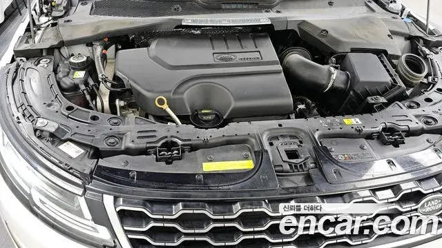 Land Rover Range Rover Evoque 2021 — ფოტო 11/20