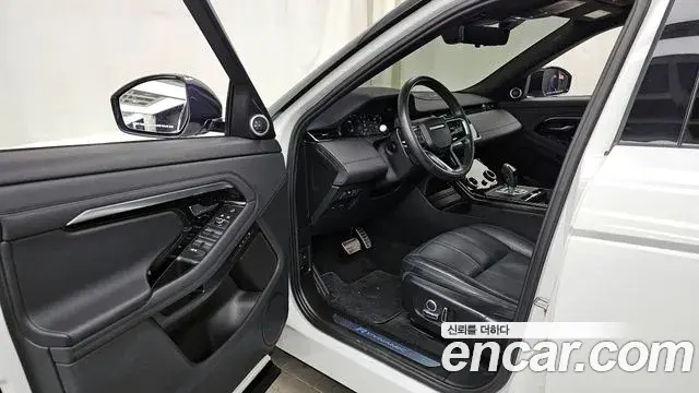 Land Rover Range Rover Evoque 2021 — ფოტო 3/20