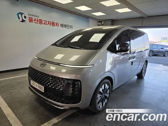 Hyundai Staria 2024 — Photo 4/20