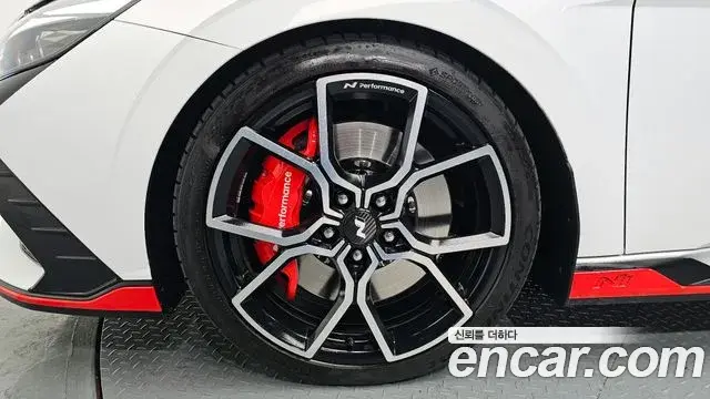 Hyundai The New Avante Hybrid 2023 — ფოტო 20/20