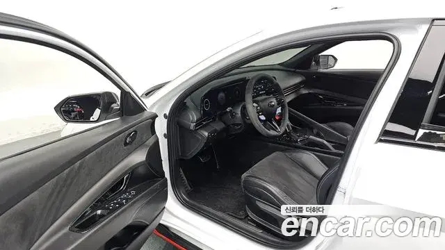 Hyundai The New Avante Hybrid 2023 — ფოტო 3/20