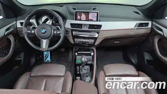 BMW X1 2022 — Photo 9/20