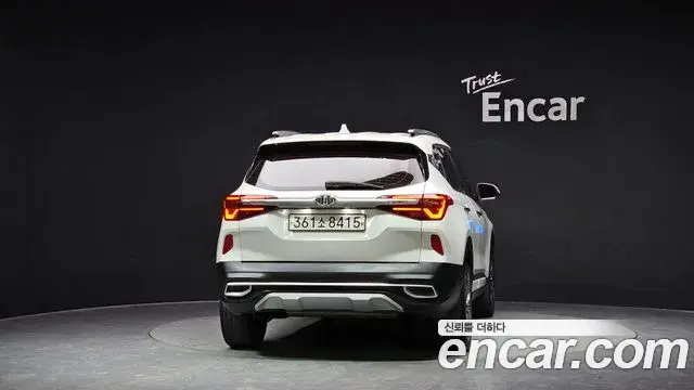 Kia Seltos 2019 — Photo 14/20