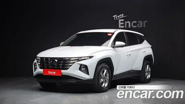 Hyundai Tucson Hybrid 2023 — ფოტო 2/20