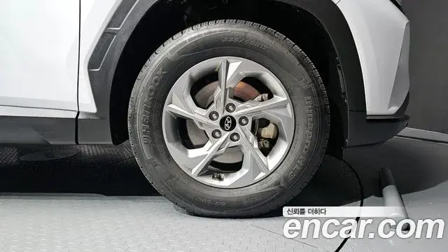 Hyundai Tucson Hybrid 2023 — ფოტო 3/20