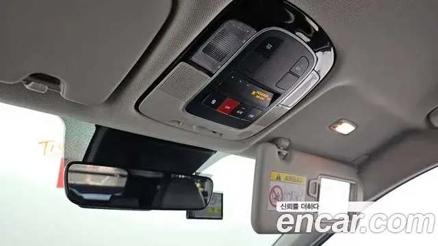 Hyundai Tucson Hybrid 2023 — ფოტო 18/20