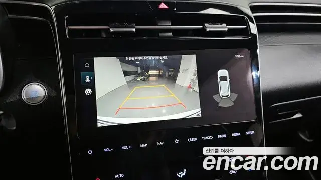 Hyundai Tucson Hybrid 2023 — ფოტო 19/20